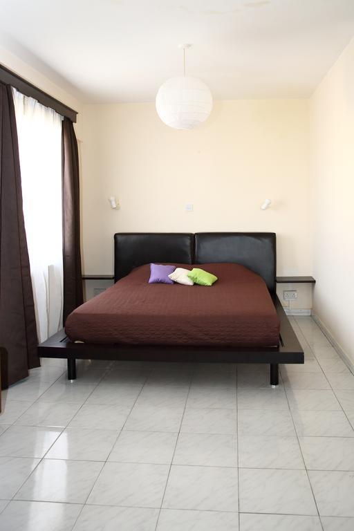 Alora Apartments Larnaca Exterior photo